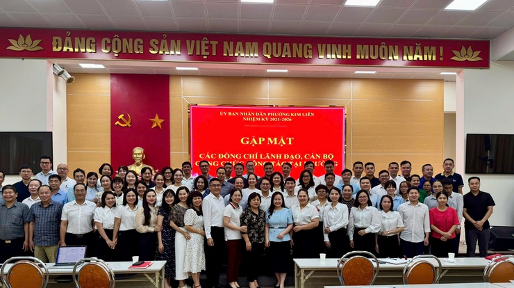 UỶ BAN NHÂN DÂN PHƯỜNG KIM LIÊN – THÀNH PHỐ HÀ NỘI GẶP MẶT CÁC ĐỒNG CHÍ LÃNH ĐẠO, CÁN BỘ, CÔNG CHỨC TẠI PHƯỜNG- Ảnh 2.