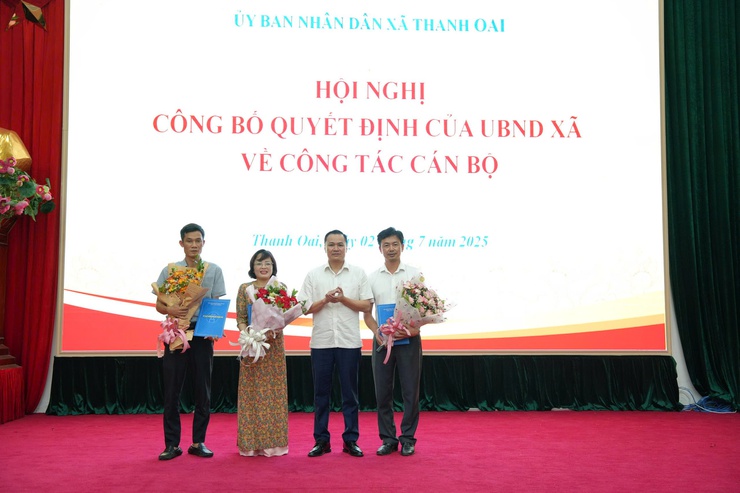 Xã Thanh Oai kiện toàn cán bộ, hướng tới vận hành trơn tru bộ máy chính quyền địa phương 2 cấp- Ảnh 3.