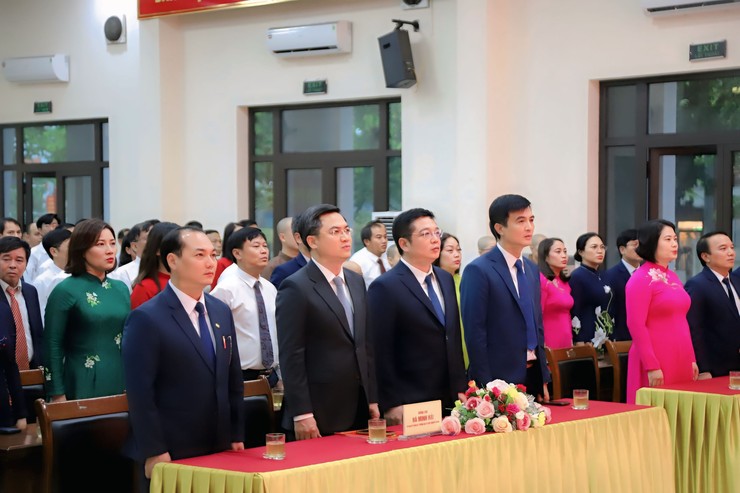 Lễ trao các Quyết định của Thành phố về công tác cán bộ tại xã Thiên Lộc- Ảnh 4.