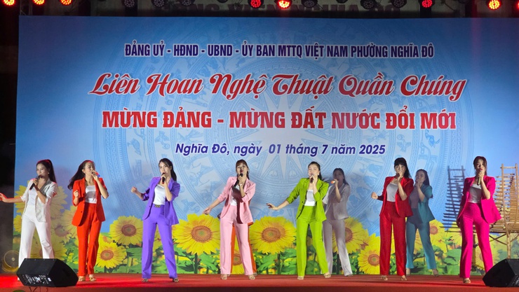Chương trình nghệ thuật đặc biệt chào mừng triển khai mô hình chính quyền địa phương 2 cấp- Ảnh 10.
