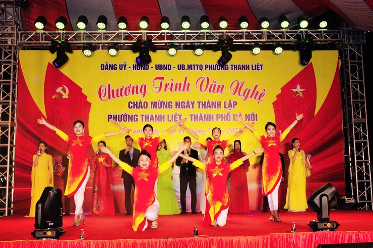 Phường Thanh Liệt: Tưng bừng chương trình văn nghệ chào mừng ngày thành lập phường- Ảnh 3.