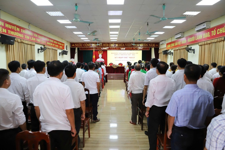 Xã Thường Tín tổ chức thành công kì họp kỳ thứ nhất HĐND xã khóa I, nhiệm kỳ 2021 - 2026- Ảnh 1.