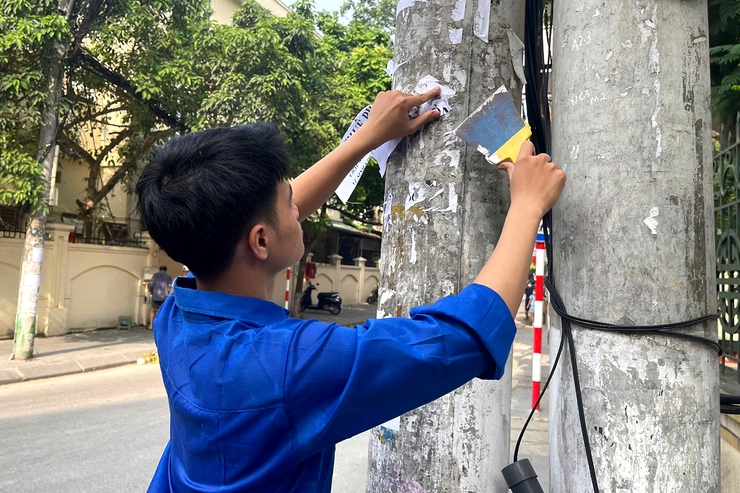 Đoàn Thanh niên phường Thanh Xuân sôi nổi hưởng ứng Ngày cao điểm xây dựng Đô thị văn minh và Chủ nhật xanh toàn quốc lần thứ IV – năm 2025- Ảnh 5.