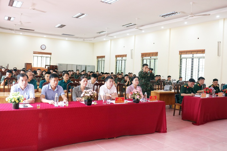 Hòa Phú: Tổ chức hội nghị đón tiếp Tiểu đoàn Trinh sát - Bộ Tư lệnh Thủ đô Hà Nội hành quân dã ngoại làm công tác Dân vận tại địa phương- Ảnh 1.