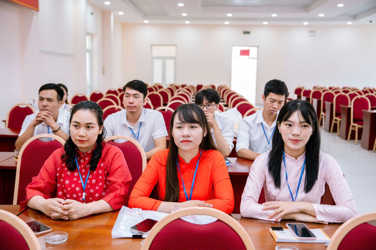 CÁC CHI BỘ TRỰC THUỘC ĐẢNG BỘ UBND PHƯỜNG ĐÔNG NGẠC TỔ CHỨC ĐẠI HỘI LẦN THỨ I, NHIỆM KỲ 2025 - 2030- Ảnh 3.