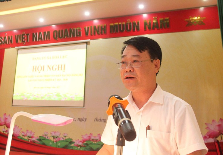 Đảng ủy xã Hòa Lạc tổ chức hội nghị góp ý dự thảo Văn kiện Đại hội Đảng bộ lần thứ Nhất, nhiệm kỳ 2025–2030- Ảnh 5.