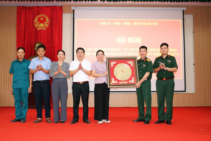 Hòa Phú: Tổ chức hội nghị đón tiếp Tiểu đoàn Trinh sát - Bộ Tư lệnh Thủ đô Hà Nội hành quân dã ngoại làm công tác Dân vận tại địa phương- Ảnh 3.