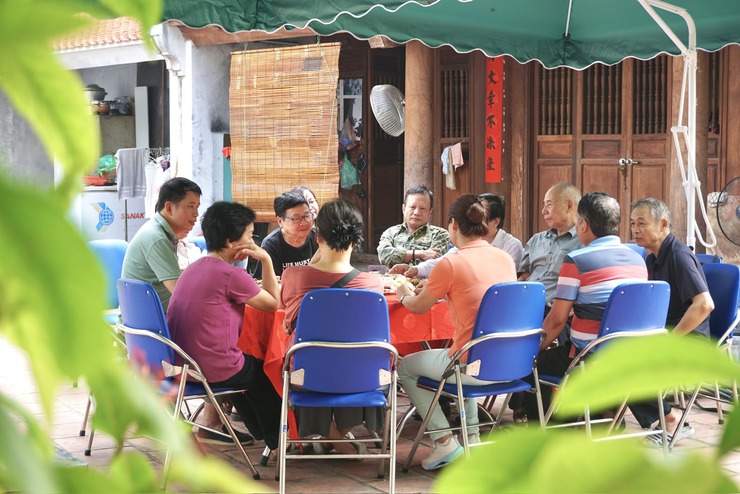 GẦN DÂN, SÁT DÂN – LẮNG NGHE VÀ PHỤC VỤ NHÂN DÂN
- Ảnh 1.
