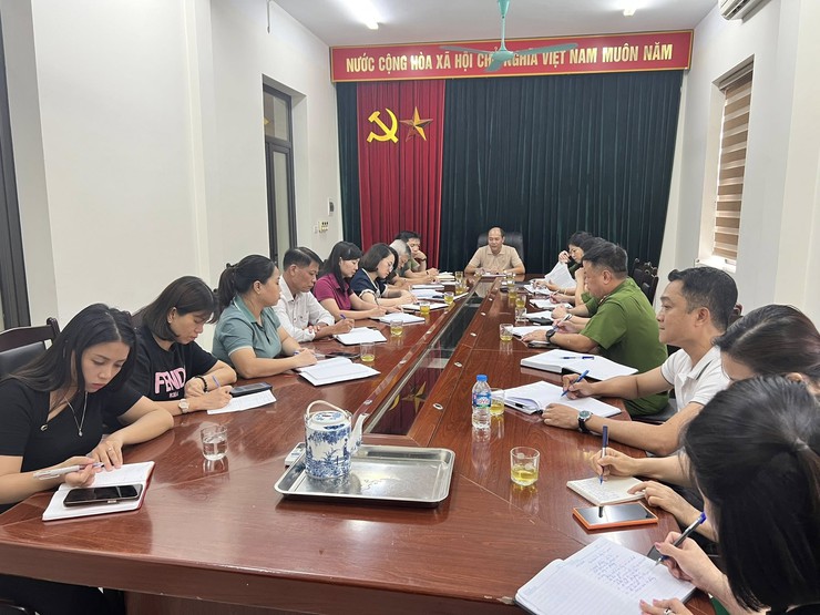 UBND phường Định Công chỉ đạo chủ động các biện pháp ứng phó với cơn bão số 3- Ảnh 1.