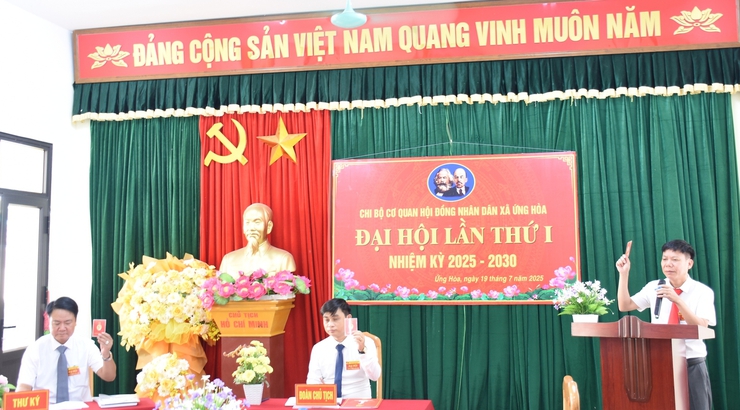 ĐẠI HỘI CÁC CHI BỘ CƠ QUAN ĐẢNG XÃ ỨNG HOÀ THÀNH CÔNG TỐT ĐẸP.- Ảnh 6.
