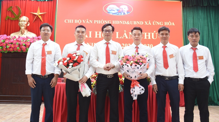ĐẠI HỘI CÁC CHI BỘ TRỰC THUỘC ĐẢNG UỶ UBND XÃ ỨNG HOÀ LẦN THỨ NHẤT, NHIỆM KỲ 2025 – 20230.- Ảnh 1.