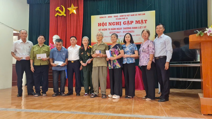CÁC THÔN, KHU, TỔ DÂN PHỐ TRÊN ĐỊA BÀN XÃ THƯ LÂM TỔ CHỨC GẶP MẶT NGƯỜI CÓ CÔNG NHÂN KỶ NIỆM 78 NĂM NGÀY THƯƠNG BINH - LIỆT SĨ (27/7/1947 – 27/7/2025)- Ảnh 5.