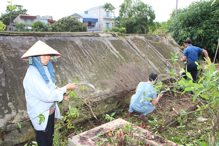 MTTQ xã Hòa Xá tổ chức nhiều hoạt động thiết thực kỷ niệm 78 năm Ngày Thương binh - Liệt sỹ và chào mừng Đại hội Đảng các cấp- Ảnh 16.