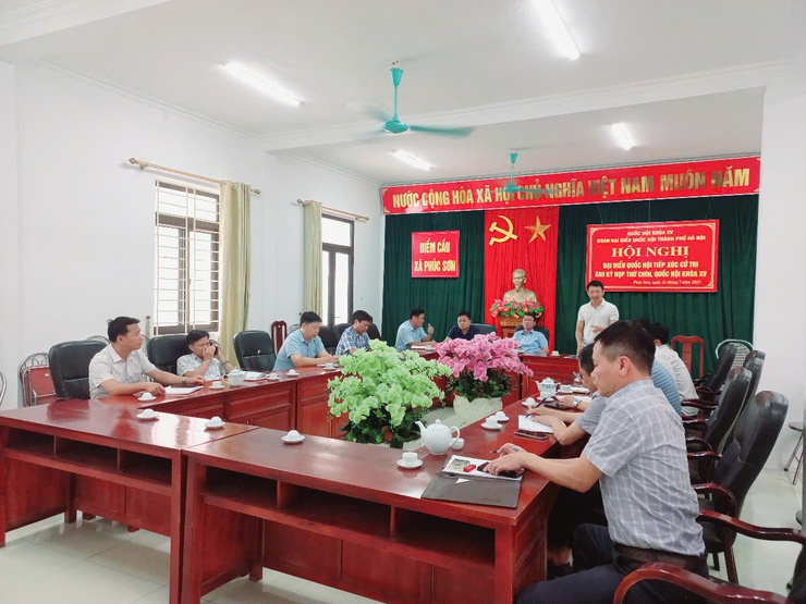 UBND XÃ PHÚC SƠN DỰ HỘI NGHỊ TRỰC TUYẾN ỨNG PHÓ VỚI CƠN BÃO SỐ 3 NĂM 2025- Ảnh 2.
