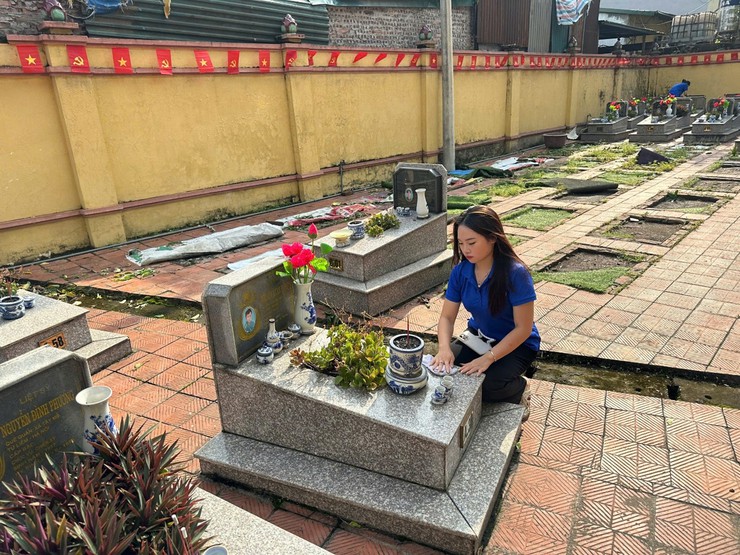 TUỔI TRẺ PHƯỜNG ĐẠI MỖ RA QUÂN TỔNG VỆ SINH MÔI TRƯỜNG HƯỞNG ỨNG NGÀY “CHỦ NHẬT XANH” VÀ THỰC HIỆN CÔNG TRÌNH “ĐỀN ƠN ĐÁP NGHĨA” - Ảnh 5.