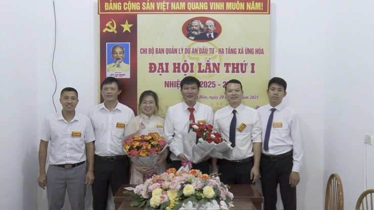 ĐẠI HỘI CÁC CHI BỘ TRỰC THUỘC ĐẢNG UỶ UBND XÃ ỨNG HOÀ LẦN THỨ NHẤT, NHIỆM KỲ 2025 – 20230.- Ảnh 14.