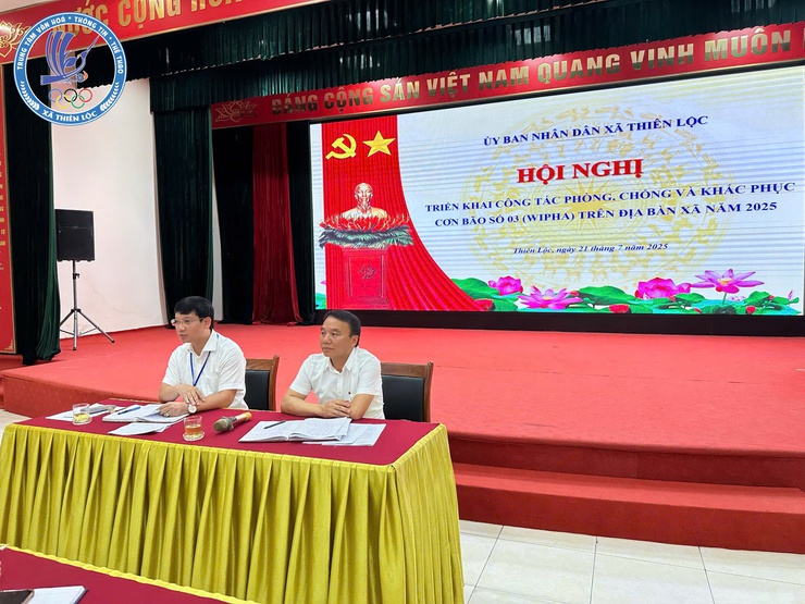 Xã Thiên Lộc tổ chức hội nghị triển khai công tác phòng, chống và khắc phục ảnh hưởng của cơn bão số 03 - Wipha- Ảnh 2.