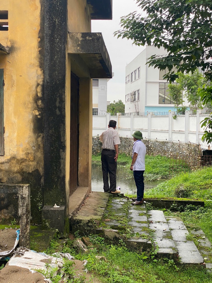 Chủ tịch UBND xã Hưng Đạo kiểm tra các công trình trọng điểm và khu vực nguy cơ trước mùa mưa bão- Ảnh 2.
