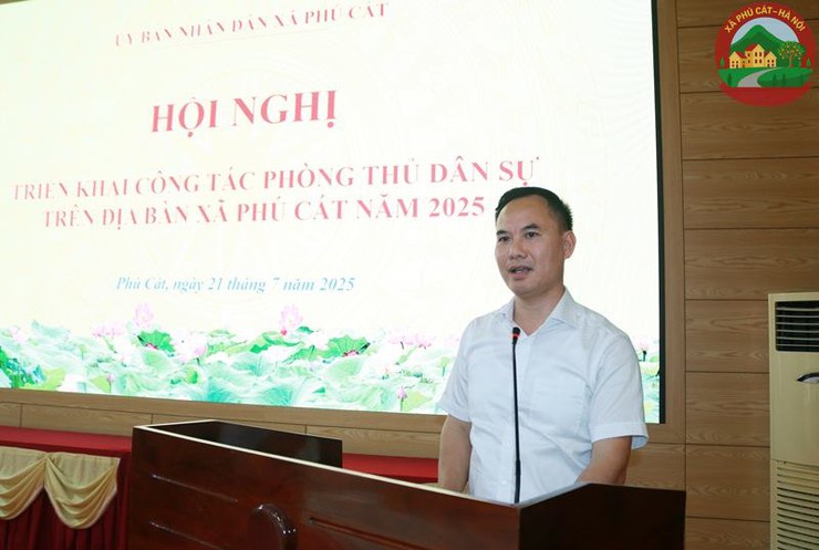 Phú Cát triển khai công tác phòng thủ dân sự và chủ động ứng phó với cơn bão số 3- Ảnh 3.