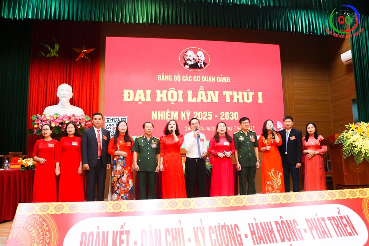 Đại hội Đảng bộ các cơ quan Đảng xã Quốc Oai lần thứ I, nhiệm kỳ 2025 - 2030- Ảnh 9.