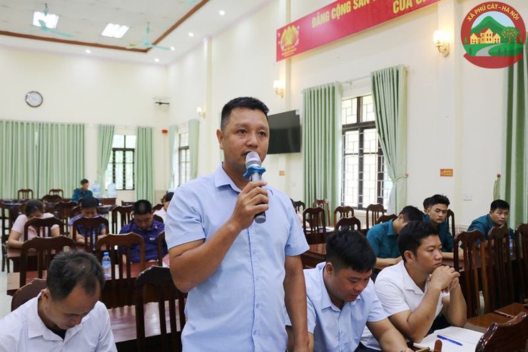 Phú Cát triển khai công tác phòng thủ dân sự và chủ động ứng phó với cơn bão số 3- Ảnh 8.