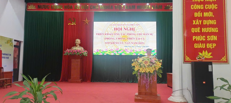 UBND xã Phúc Sơn tổ chức Hội nghị triển khai công tác phòng thủ dân sự, phòng chống thiên tai và tìm kiếm cứu nạn năm 2025- Ảnh 2.