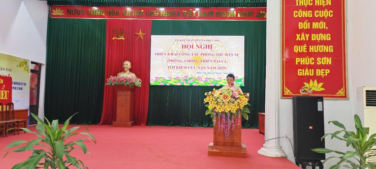 UBND xã Phúc Sơn tổ chức Hội nghị triển khai công tác phòng thủ dân sự, phòng chống thiên tai và tìm kiếm cứu nạn năm 2025- Ảnh 3.
