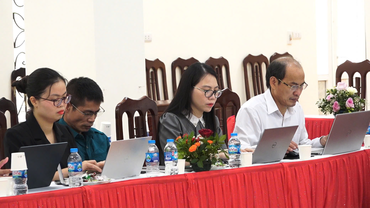 XÃ DÂN HÒA TỔ CHỨC HỘI NGHỊ LẤY Ý KIẾN GÓP Ý DỰ THẢO BÁO CÁO CHÍNH TRỊ TRÌNH ĐẠI HỘI ĐẠI BIỂU ĐẢNG BỘ XÃ LẦN THỨ I, NHIỆM KỲ 2025–2030- Ảnh 13.