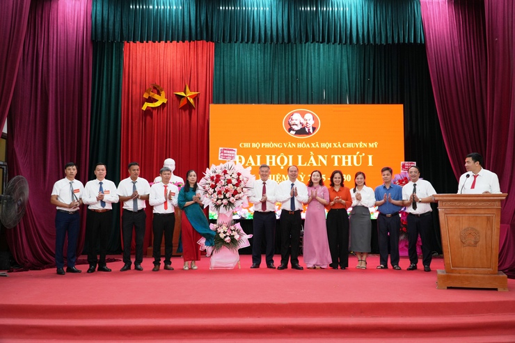 Đại hội 5 chi bộ trực thuộc Đảng uỷ UBND xã Chuyên Mỹ thành công tốt đẹp- Ảnh 2.