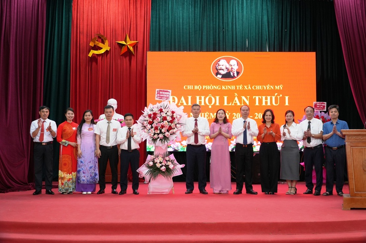 Đại hội 5 chi bộ trực thuộc Đảng uỷ UBND xã Chuyên Mỹ thành công tốt đẹp- Ảnh 5.
