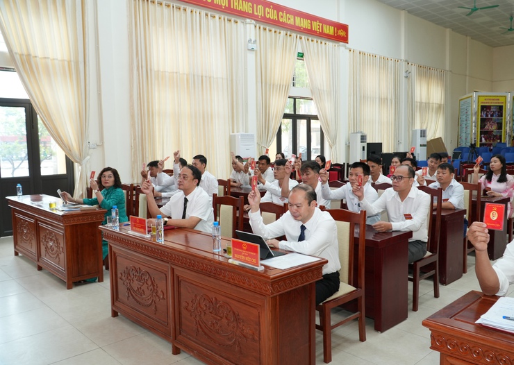 Đại hội 5 chi bộ trực thuộc Đảng uỷ UBND xã Chuyên Mỹ thành công tốt đẹp- Ảnh 11.
