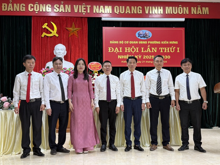 Đại hội Đảng bộ cơ quan UBND phường Kiến Hưng lần thứ Nhất, nhiệm kỳ 2025- 2030 thành công tốt đẹp- Ảnh 3.