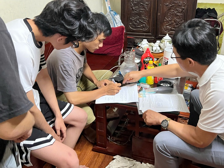 Phường Giảng Võ: Tuyên tuyền vận động người dân di dời khỏi nhà nguy hiểm G6a- Ảnh 4.