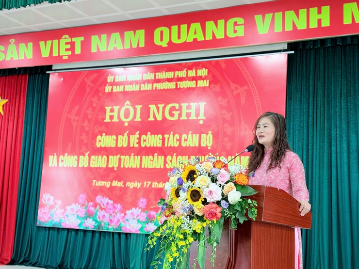 Hội nghị Công bố về công tác cán bộ và công bố dự toán ngân sách phường Tương Mai năm 2025
- Ảnh 3.