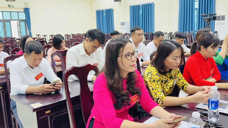Đại hội Chi bộ Phòng Kinh tế lần thứ Nhất nhiệm kỳ 2025-2030: Chủ động, quyết liệt, sát thực tiễn- Ảnh 7.