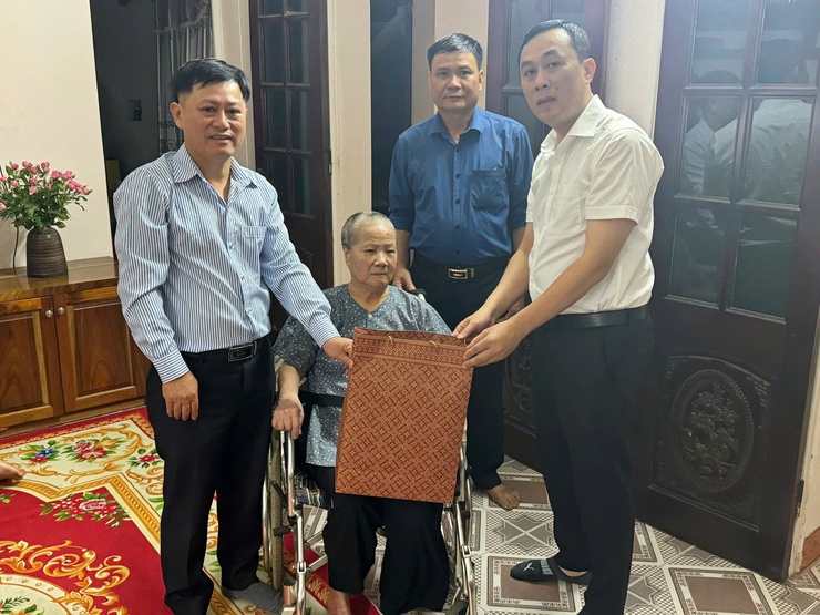 PHƯỜNG YÊN NGHĨA TỔ CHỨC CÁC HOẠT ĐỘNG TRI ÂN NHÂN DỊP KỶ NIỆM 78 NĂM NGÀY THƯƠNG BINH - LIỆT SĨ (27/7/1947 – 27/7/2025)- Ảnh 6.