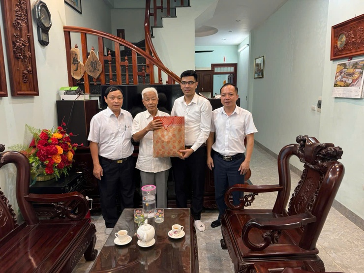 PHƯỜNG YÊN NGHĨA TỔ CHỨC CÁC HOẠT ĐỘNG TRI ÂN NHÂN DỊP KỶ NIỆM 78 NĂM NGÀY THƯƠNG BINH - LIỆT SĨ (27/7/1947 – 27/7/2025)- Ảnh 9.