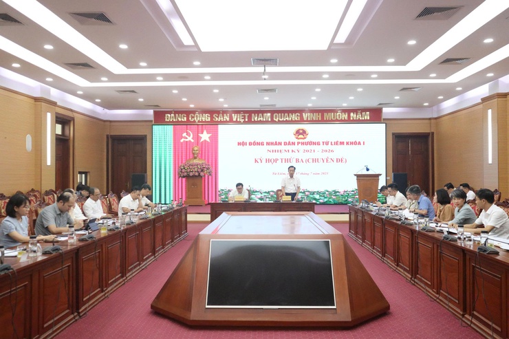 Kỳ họp thứ Ba HĐND phường Từ Liêm khóa I, nhiệm kỳ 2021-2026- Ảnh 1.