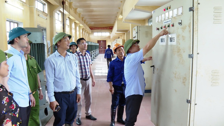ỨNG HOÀ CHỦ ĐỘNG KIỂM TRA, ỨNG PHÓ VỚI CƠN BÃO SỐ 3.- Ảnh 5.