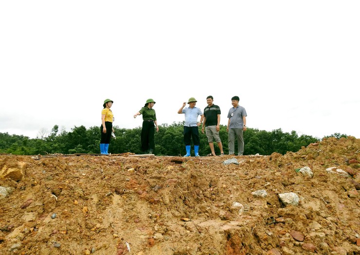 ỨNG PHÓ VỚI CƠN BÃO SỐ 3: XÃ TRUNG GIÃ QUÁN TRIỆT PHƯƠNG CHÂM "4 TẠI CHỖ, 3 SẴN SÀNG"- Ảnh 1.