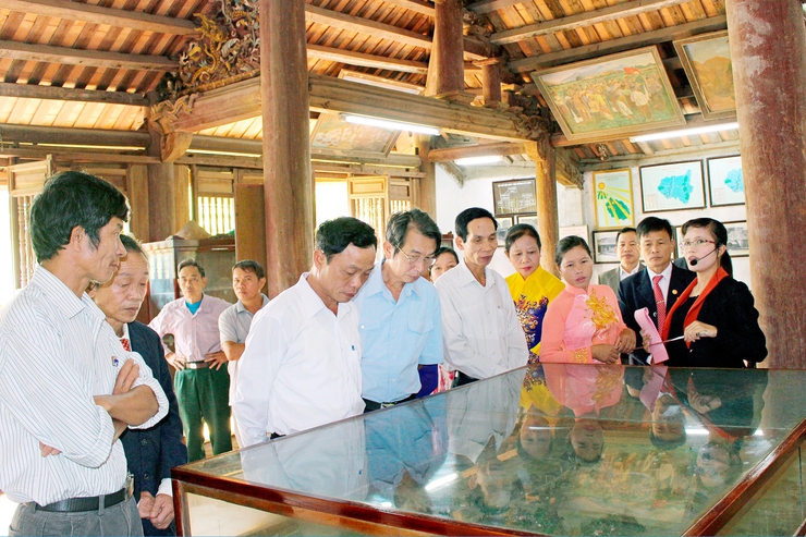 Giới thiệu di tích Miếu Thuần Mỹ ( Nhà truyền thống) - Di tích lịch sử văn hoá cấp quốc gia- Ảnh 3.
