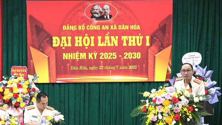 ĐẠI HỘI ĐẢNG BỘ CÔNG AN XÃ DÂN HÒA NHIỆM KỲ 2025 – 2030: PHÁT HUY VAI TRÒ NÒNG CỐT, GIỮ VỮNG AN NINH, TRẬT TỰ PHỤC VỤ PHÁT TRIỂN ĐỊA PHƯƠNG- Ảnh 8.