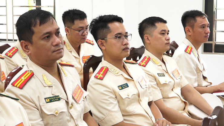ĐẠI HỘI ĐẢNG BỘ CÔNG AN XÃ DÂN HÒA NHIỆM KỲ 2025 – 2030: PHÁT HUY VAI TRÒ NÒNG CỐT, GIỮ VỮNG AN NINH, TRẬT TỰ PHỤC VỤ PHÁT TRIỂN ĐỊA PHƯƠNG- Ảnh 10.