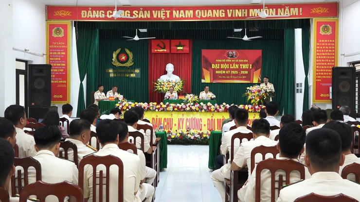 ĐẠI HỘI ĐẢNG BỘ CÔNG AN XÃ DÂN HÒA NHIỆM KỲ 2025 – 2030: PHÁT HUY VAI TRÒ NÒNG CỐT, GIỮ VỮNG AN NINH, TRẬT TỰ PHỤC VỤ PHÁT TRIỂN ĐỊA PHƯƠNG- Ảnh 17.