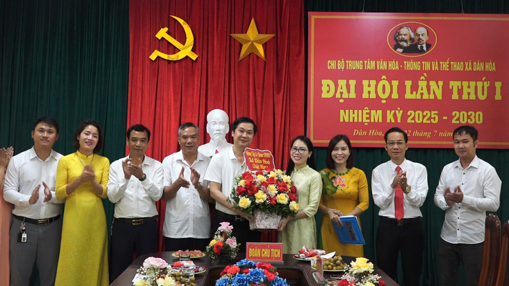 NHIỀU CHI BỘ TỔ CHỨC THÀNH CÔNG ĐẠI HỘI, TẠO KHÍ THẾ SÔI NỔI HƯỚNG VỀ ĐẠI HỘI ĐẢNG BỘ XÃ DÂN HÒA LẦN THỨ NHẤT, NHIỆM KỲ 2025-2030- Ảnh 3.
