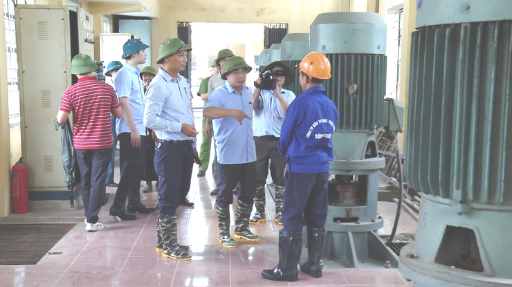 ỨNG HOÀ CHỦ ĐỘNG KIỂM TRA, ỨNG PHÓ VỚI CƠN BÃO SỐ 3.- Ảnh 4.