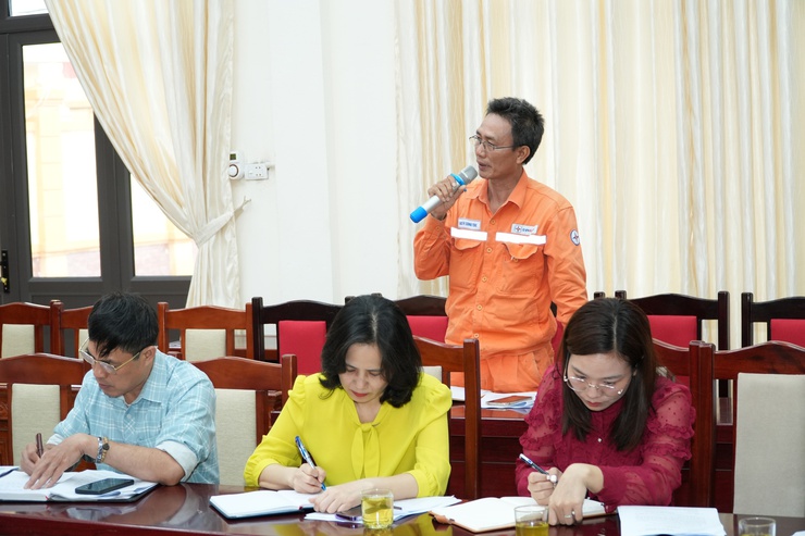 UBND xã Chuyên Mỹ triển khai các nội dung phân công nhiệm vụ và tổ chức các phương án phòng, chống cơn bão số 3- Ảnh 3.