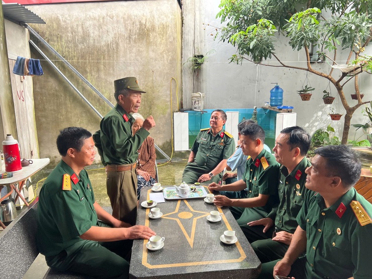 Hội Cựu chiến binh xã Nội Bài thiết thực tri ân người có công- Ảnh 2.