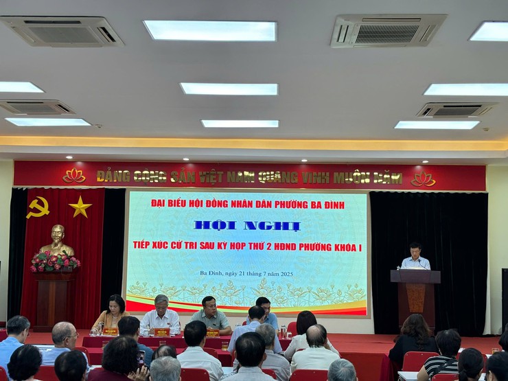 HĐND phường Ba Đình tổ chức Hội nghị tiếp xúc cử tri sau kỳ họp thứ Hai- Ảnh 1.