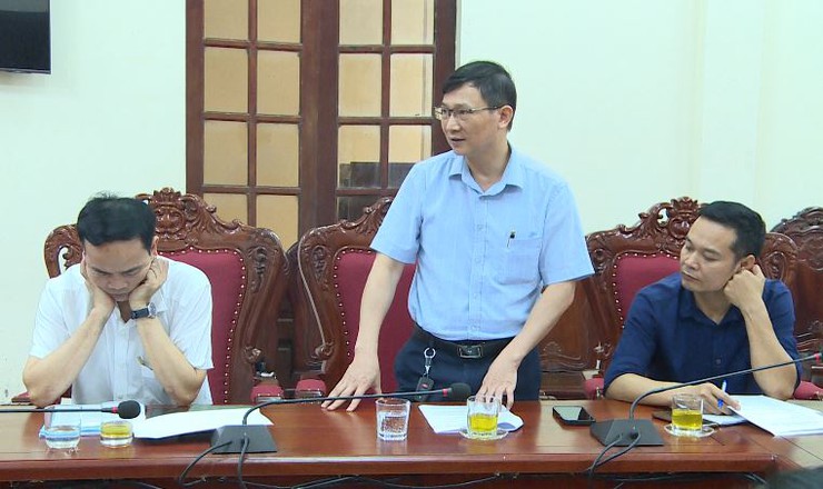Hội nghị triển khai Kế hoạch chỉnh trang cảnh quan, tổng vệ sinh môi trường, đảm bảo an toàn giao thông trên địa bàn xã Phúc Lộc- Ảnh 4.